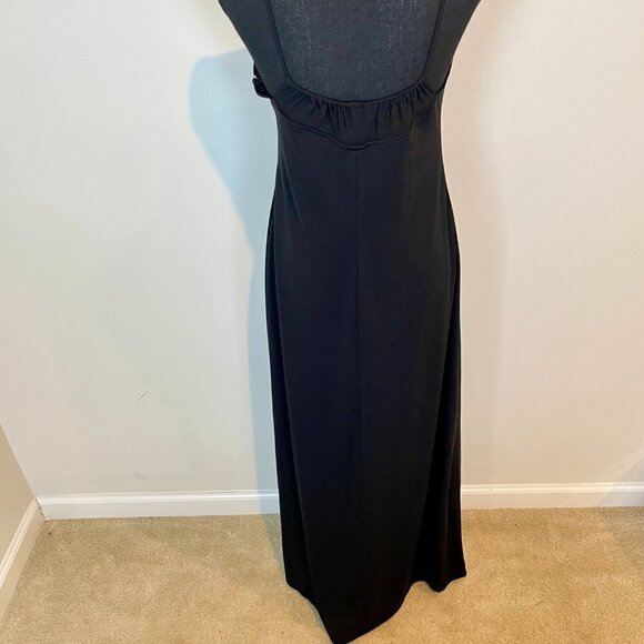 Ever Beauty Women's Black Gown Size 12 - Picture 5 of 10